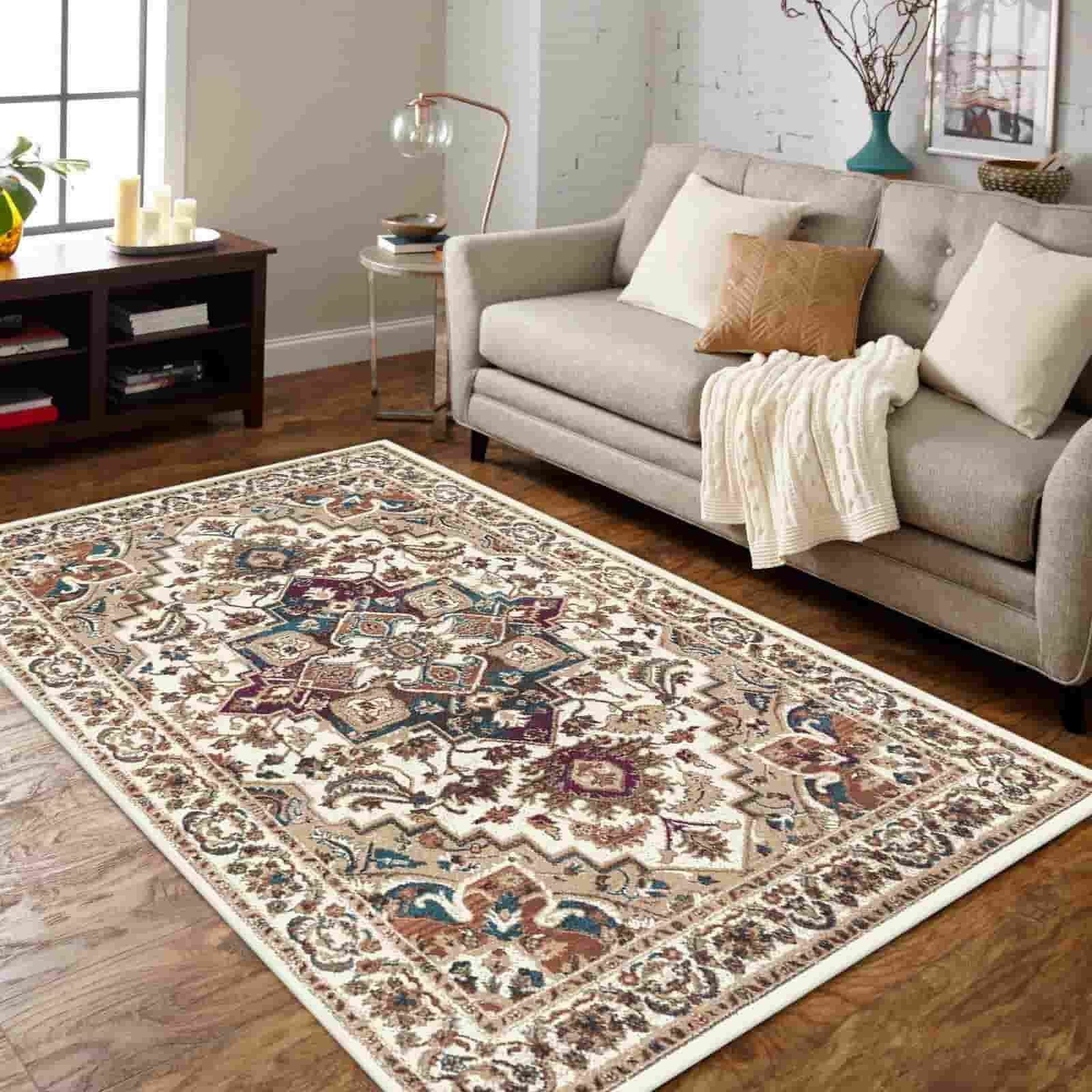 Halı Örtüsü İçin Hangi Kumaş Tercih Edilir?